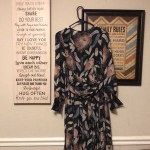 Beautiful fashion nova long dress, multiple colors black, green, and brown